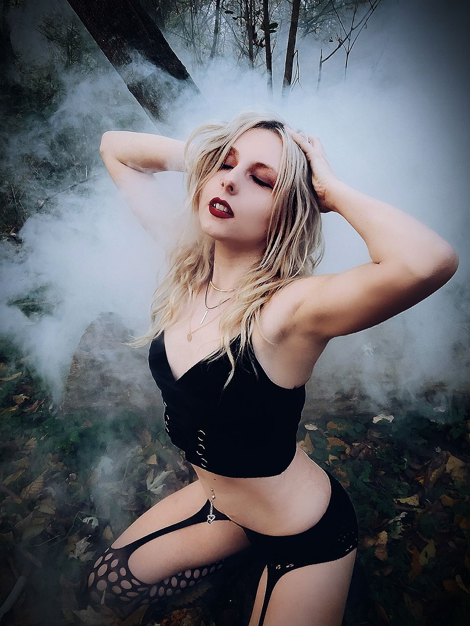 about model image about model image