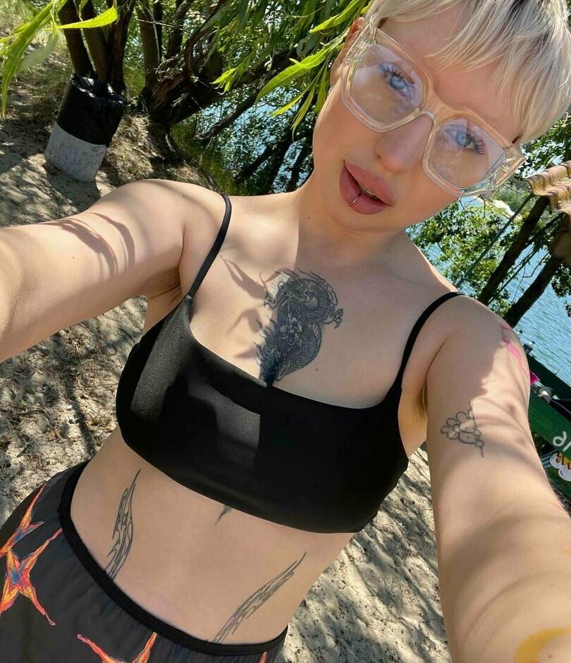 ladyy_diamond-photo