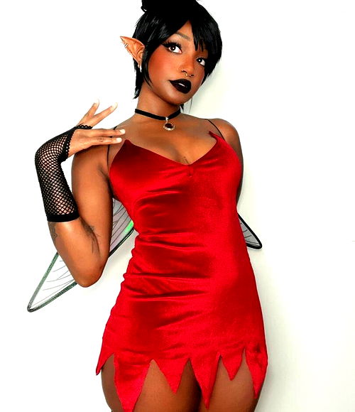 Introducing kayyybear, kayyybearxo:All You Need to Know About the