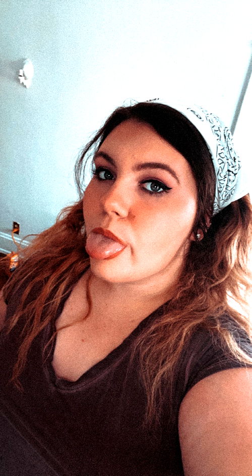 Introducing Kalli:All You Need to Know About the Onlyfans Model