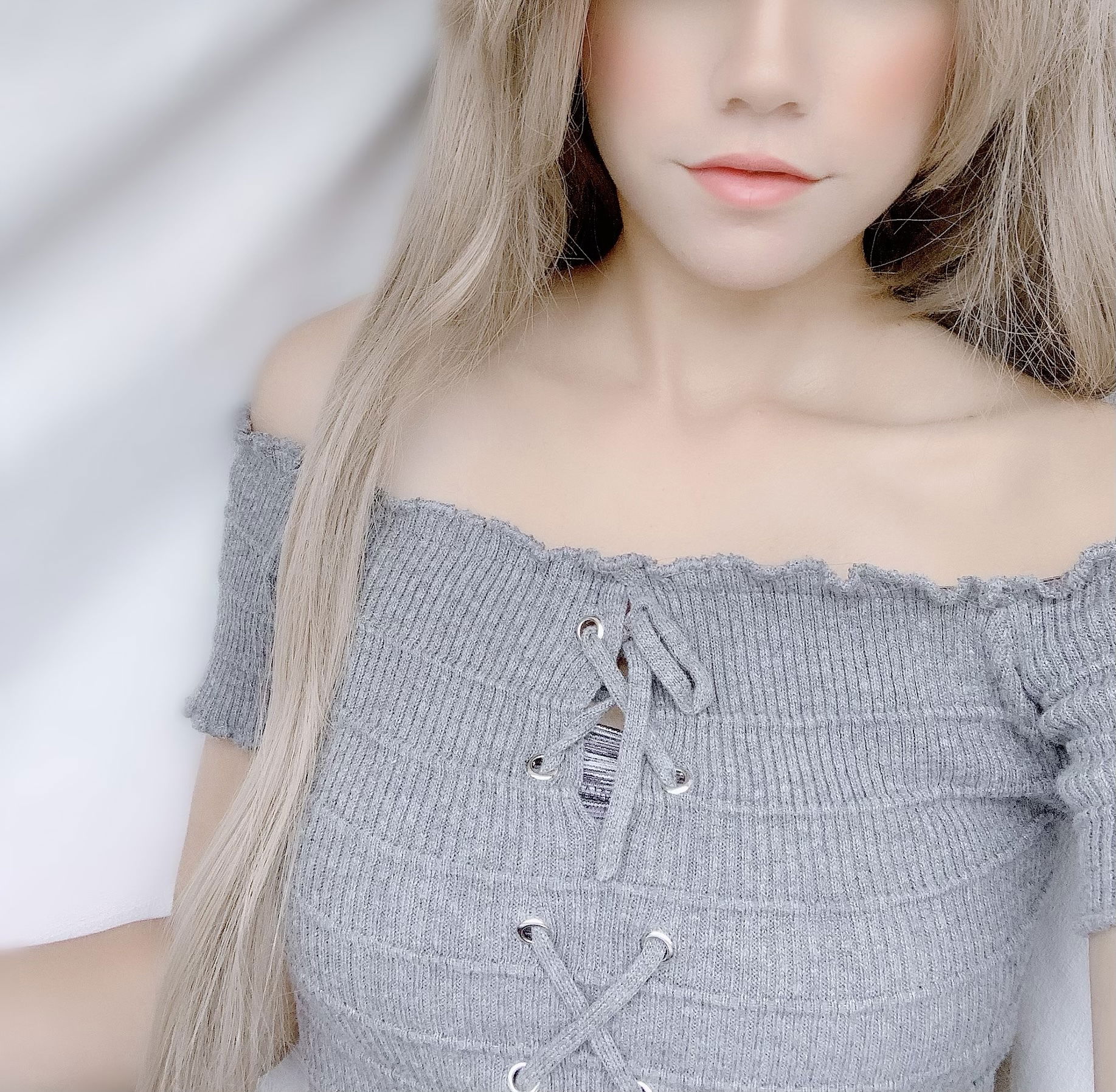 about model image about model image