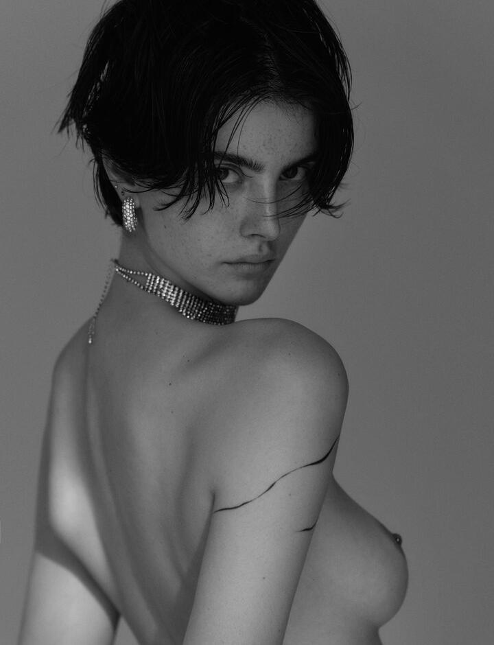 about model image 2